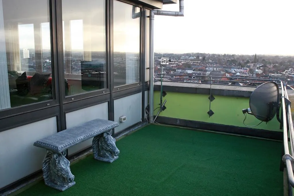 Bradbury Court Penthouse Apartment Belfast